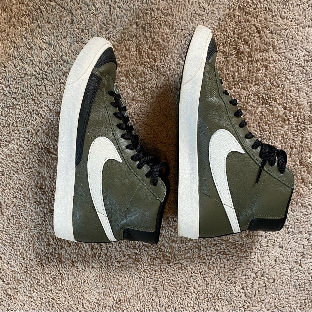 1 of 1 Custom Nike Blazers